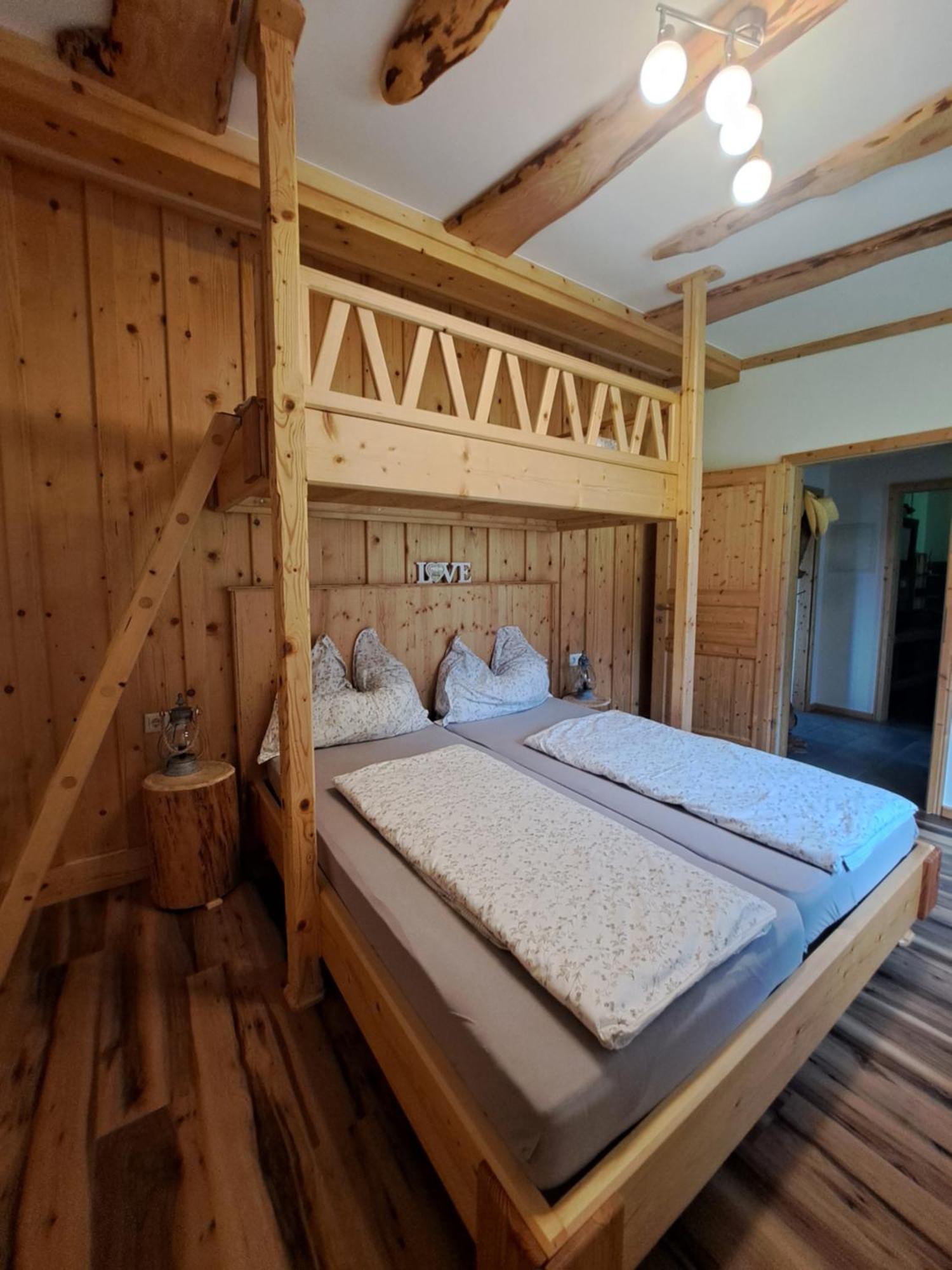 Erlebnisbauernhof Gutschi Ranch Kamp Room photo